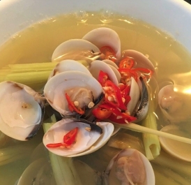 Nghêu hấp xả