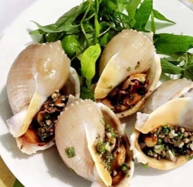 Ốc tỏi nướng tiêu xanh